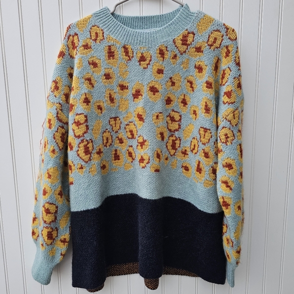 Chic Soul Sweaters - Chicsoul Leopard Patterned Sweater - Blue/Yellow/Rust 1XL